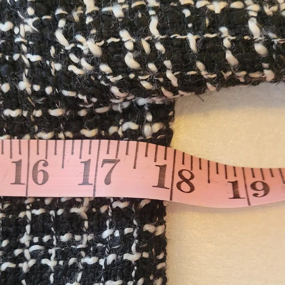 Zara trf Black and White Women's Tweed Top Size M - Picture 7 of 7